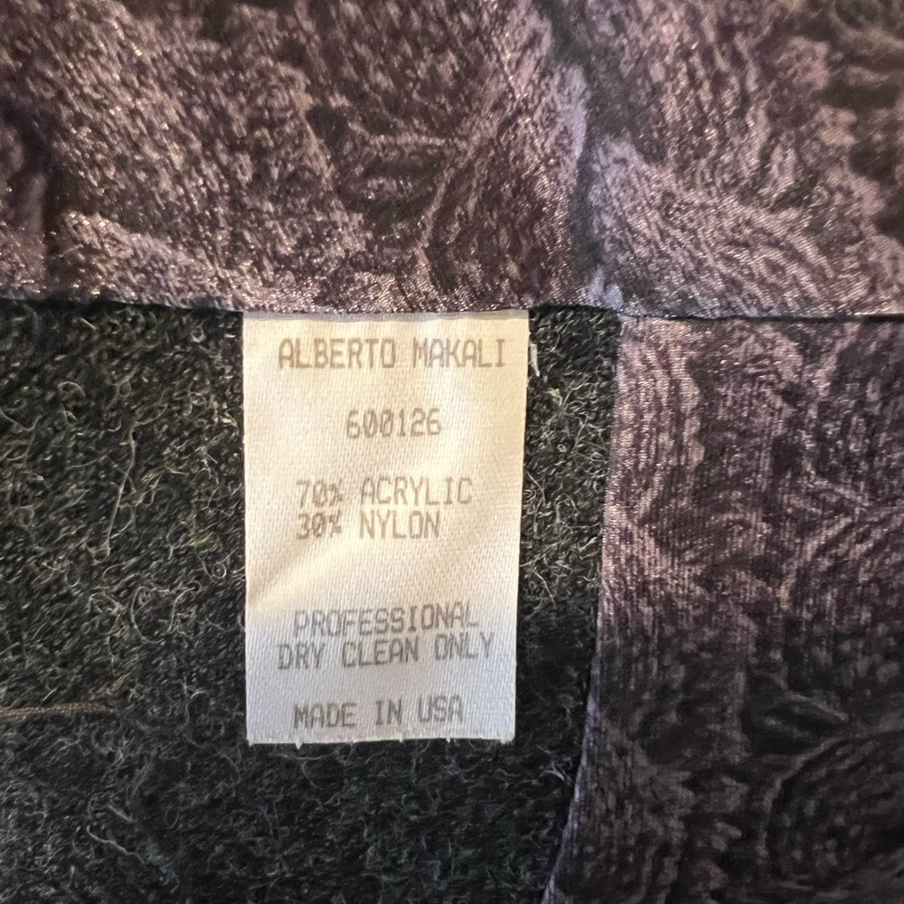 Chic Ruffled Cardigan - Picture 6 of 6